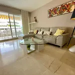 Hb- Con Vistas Y Terraza En Guadalmina * Marbella