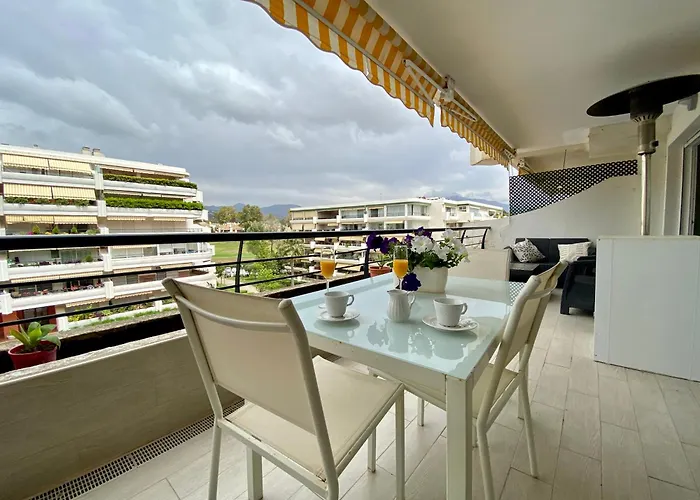 Hb- Con Vistas Y Terraza En Guadalmina *