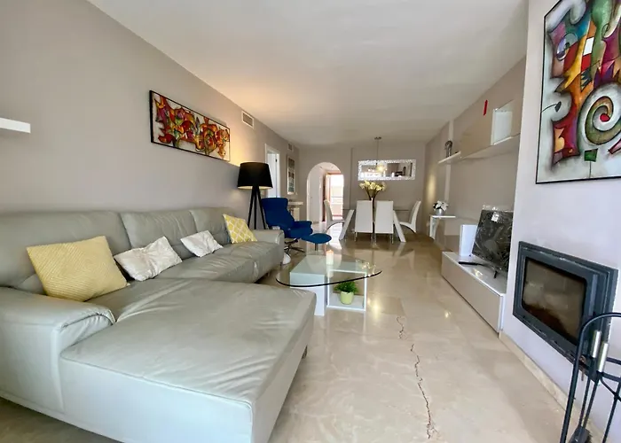 Apartament Hb- Con Vistas Y Terraza En Guadalmina Marbella