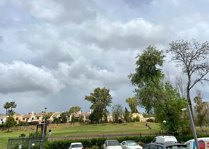 Hb- Con Vistas Y Terraza En Guadalmina *