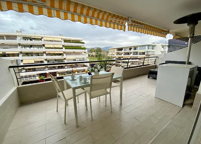 Hb- Con Vistas Y Terraza En Guadalmina Marbella